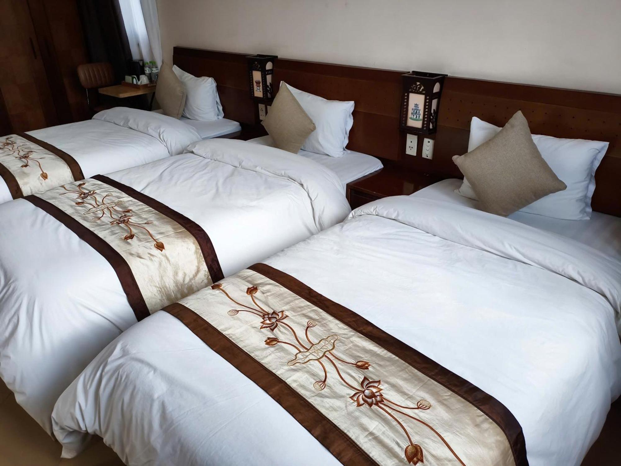 Hanoi Street Hotel — Photos 1